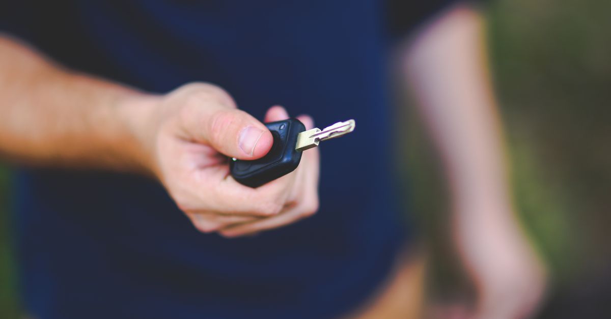 Roadside Car Lockout Service: What To Do and What To Expect — Skyline Secure Toronto Locksmith
